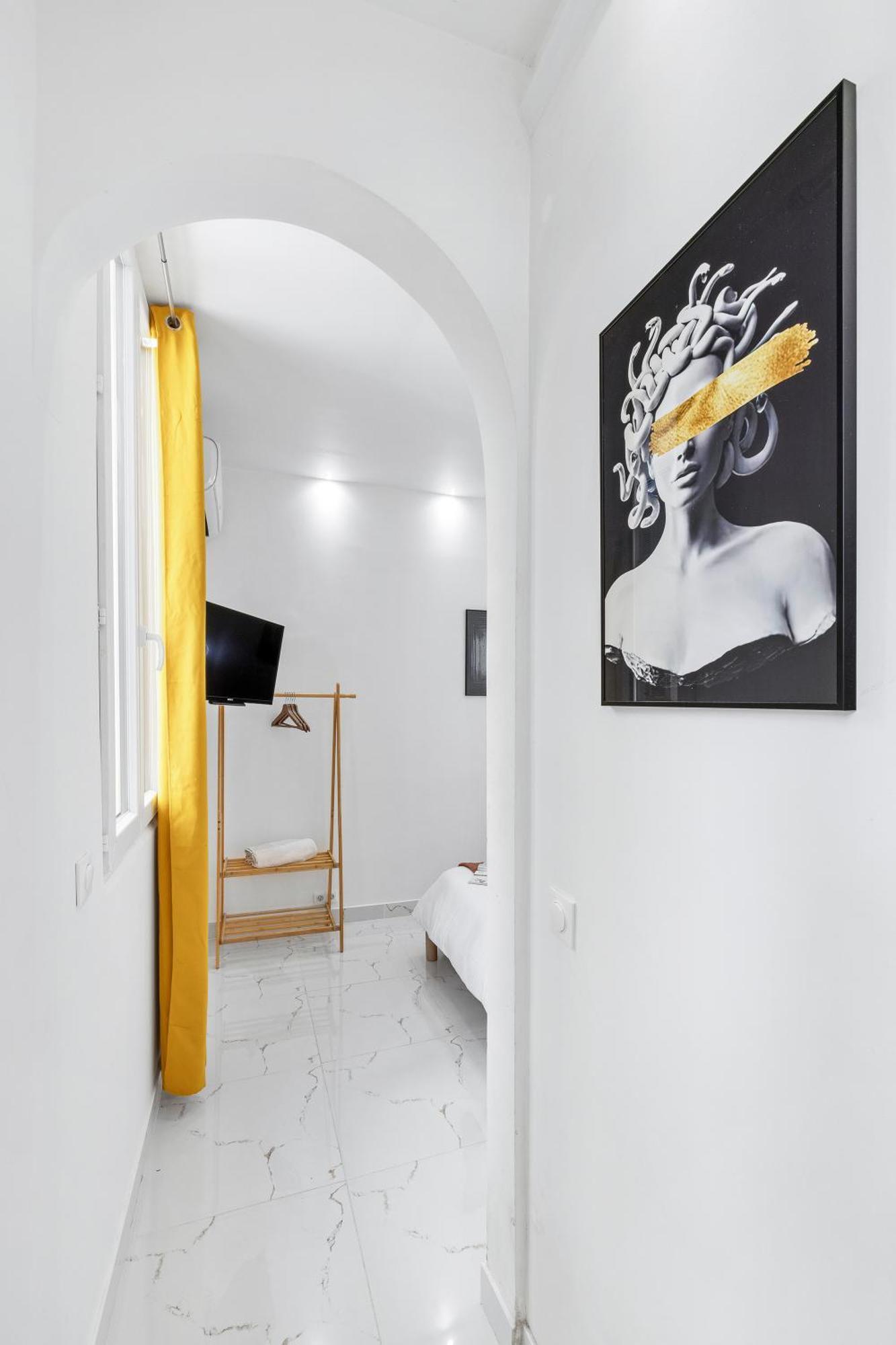2 Rooms - Hyper Centre - Air-Conditioned - Terrace - Quiet - Tramway - Equipped Kitchen - Wifi Nice Buitenkant foto
